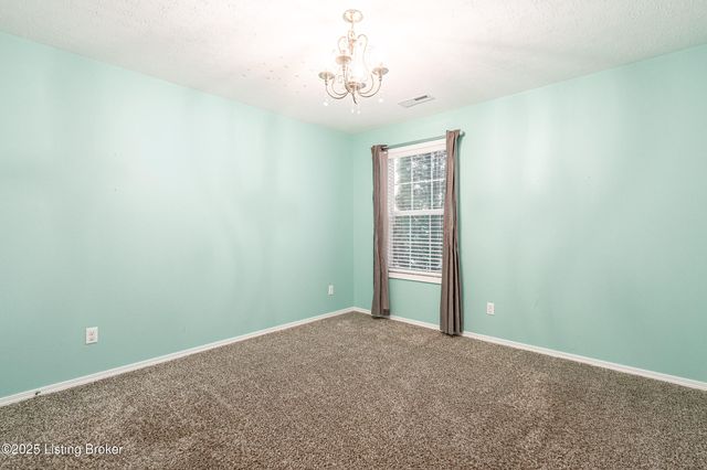 1811 Shelbyville Rd, Taylorsville, KY 40071