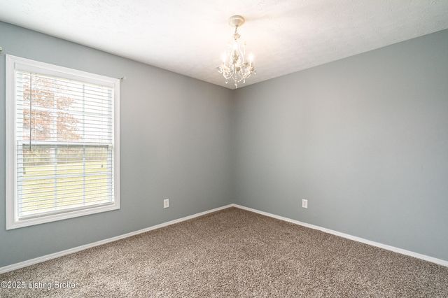 1811 Shelbyville Rd, Taylorsville, KY 40071