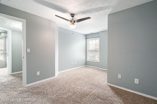 1811 Shelbyville Rd, Taylorsville, KY 40071