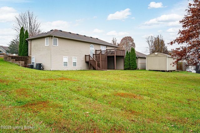 1811 Shelbyville Rd, Taylorsville, KY 40071