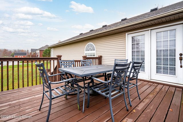 1811 Shelbyville Rd, Taylorsville, KY 40071