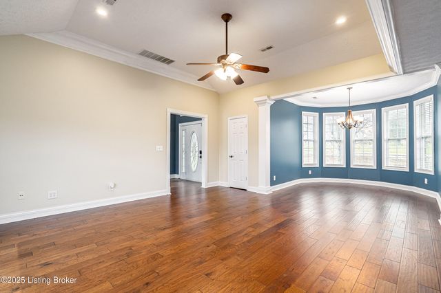 1811 Shelbyville Rd, Taylorsville, KY 40071