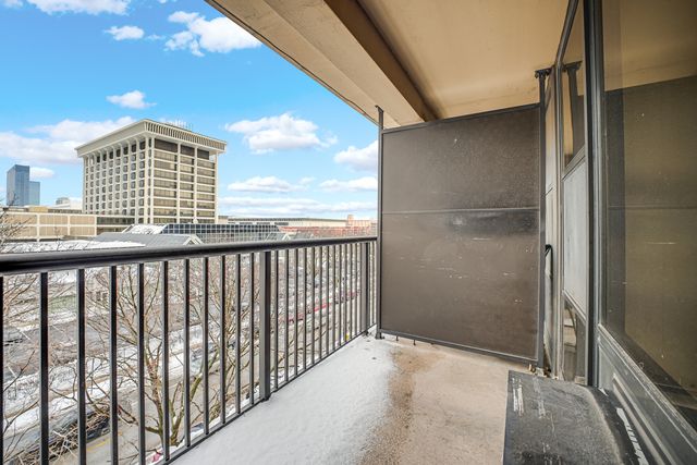 2605 S Indiana Avenue 402, Chicago, IL 60616