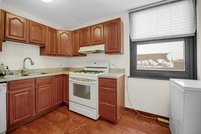 2605 S Indiana Avenue 402, Chicago, IL 60616