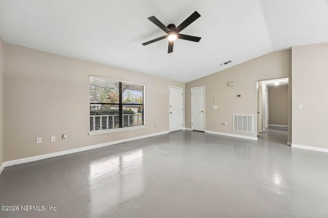 10519 TIMBER CREEK Lane, Jacksonville, FL 32221