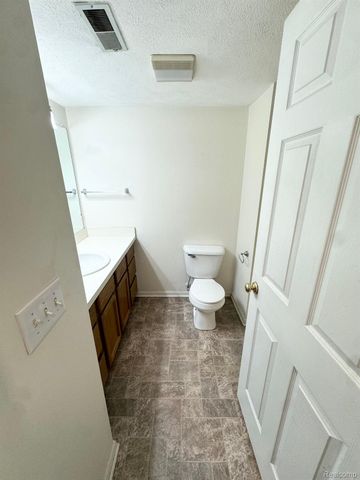 1514 Oakfield Drive, Pittsfield Charter Township, MI 48108