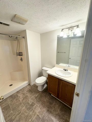 1514 Oakfield Drive, Pittsfield Charter Township, MI 48108