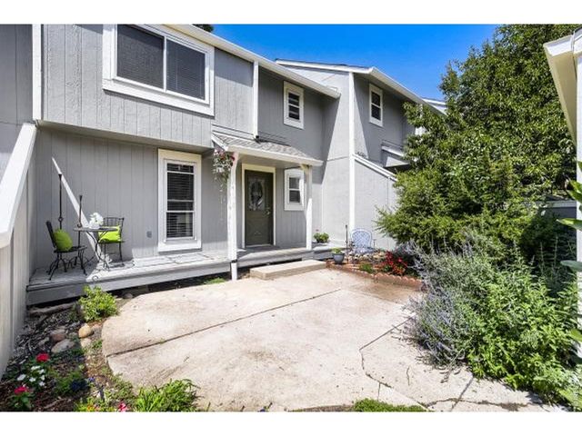 942 Reynolds Farm Ln 9-B, Longmont, CO 80503