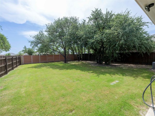 2113 Centerline LN, Georgetown, TX 78628