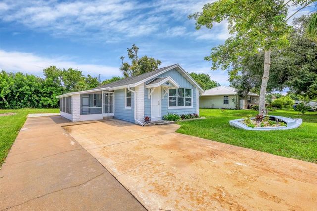 905 MYRTLE AVENUE, Venice, FL 34285