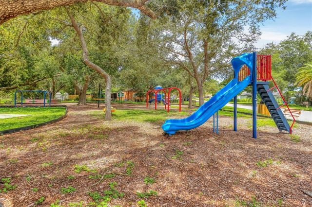 905 MYRTLE AVENUE, Venice, FL 34285