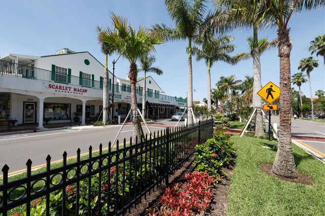 905 MYRTLE AVENUE, Venice, FL 34285