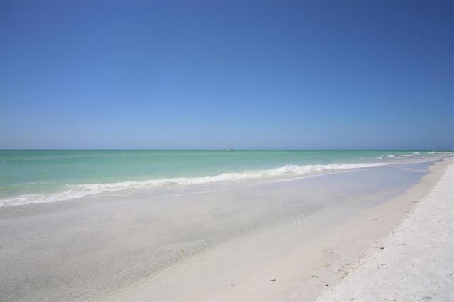 905 MYRTLE AVENUE, Venice, FL 34285