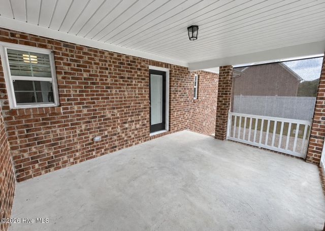 3210 Grapevine Court W, Wilson, NC 27893