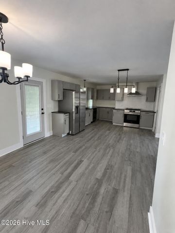 3210 Grapevine Court W, Wilson, NC 27893