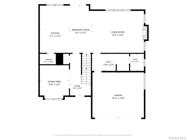 18 Page Court, Poughkeepsie, NY 12603