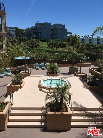 140 The Village 208, Redondo Beach, CA 90277