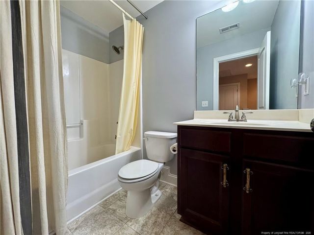 20 Yelverton Courts, Holly Springs, NC 27540