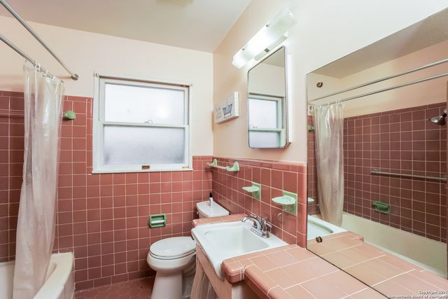 531 Gilbert, San Antonio, TX 78213