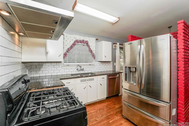 531 Gilbert, San Antonio, TX 78213