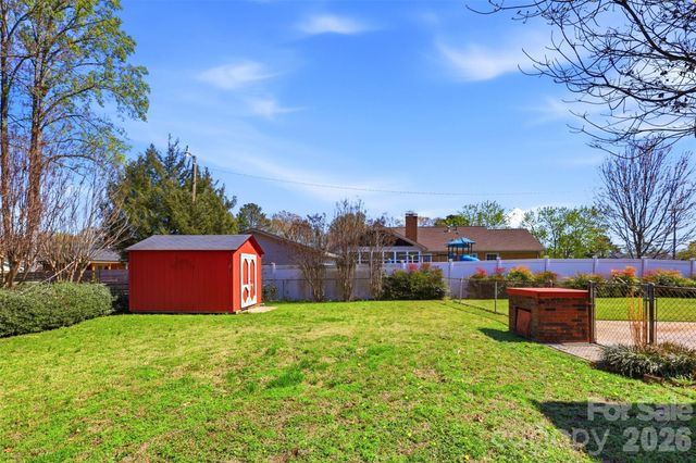 1280 Queensgate Street, Gastonia, NC 28054