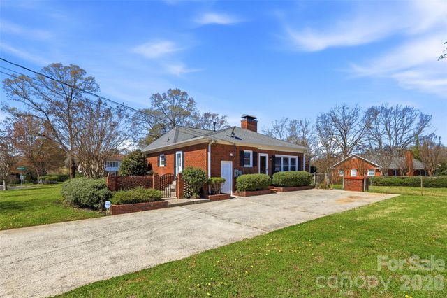 1280 Queensgate Street, Gastonia, NC 28054