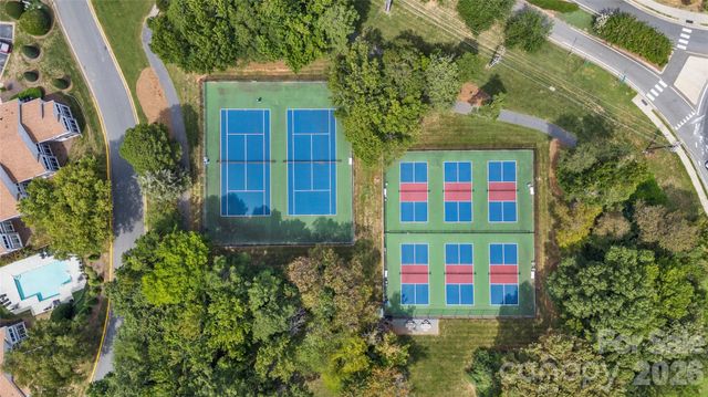 719 Southwest Drive, Davidson, NC 28036