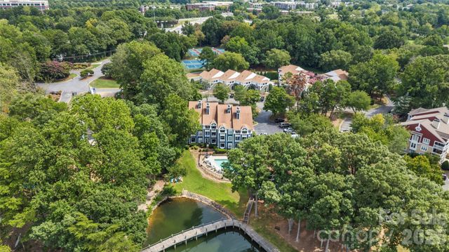 719 Southwest Drive, Davidson, NC 28036