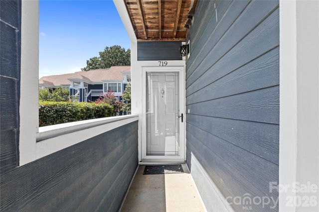 719 Southwest Drive, Davidson, NC 28036