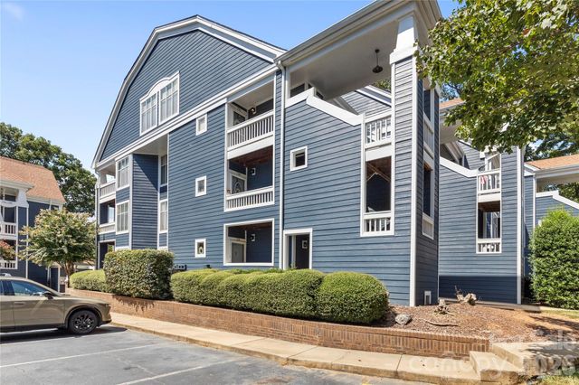 719 Southwest Drive, Davidson, NC 28036
