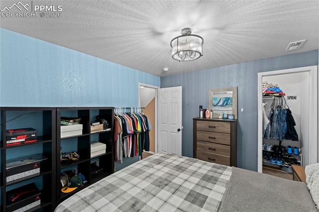 4882 Tawny Ridge Drive, Colorado Springs, CO 80916