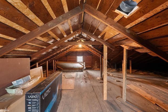 22415 Stephens Street, Saint Clair Shores, MI 48080