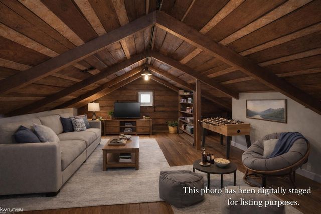 22415 Stephens Street, Saint Clair Shores, MI 48080