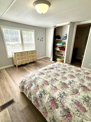 196 Sonora Drive, Advance, NC 27006