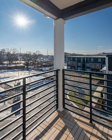 102 Duke St Apt 8, Nashville, TN 37207