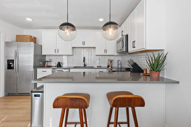102 Duke St Apt 8, Nashville, TN 37207