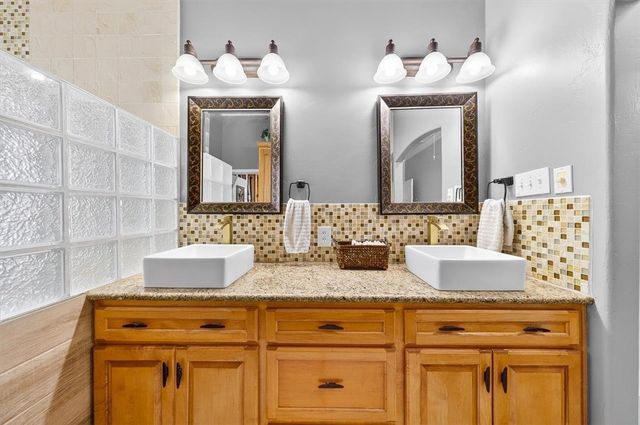 8134 Marseille Dr, Corpus Christi, TX 78414