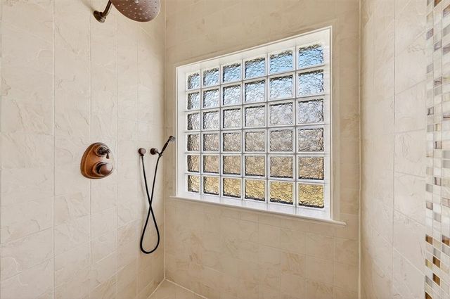 8134 Marseille Dr, Corpus Christi, TX 78414