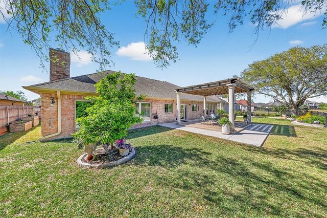8134 Marseille Dr, Corpus Christi, TX 78414