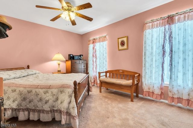 800 Kenneth Ave, South Plainfield Boro, NJ 07080