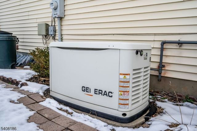 800 Kenneth Ave, South Plainfield Boro, NJ 07080