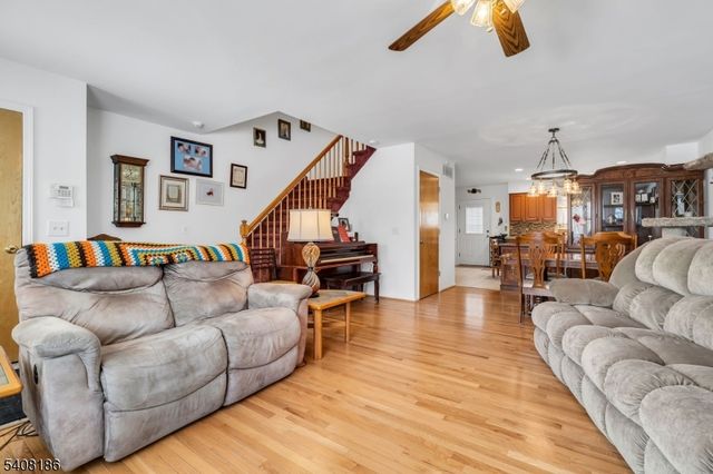 800 Kenneth Ave, South Plainfield Boro, NJ 07080