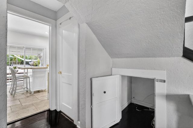412 El Prado 1, West Palm Beach, FL 33405