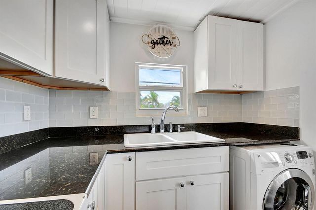 412 El Prado 1, West Palm Beach, FL 33405