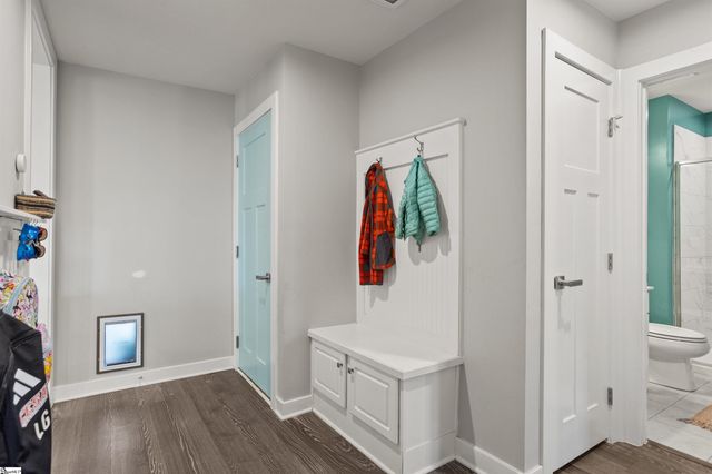 8 Blackfoot Road, Greenville, SC 29607