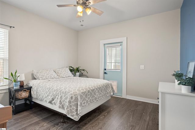 8 Blackfoot Road, Greenville, SC 29607