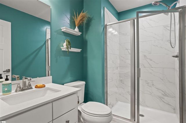 8 Blackfoot Road, Greenville, SC 29607