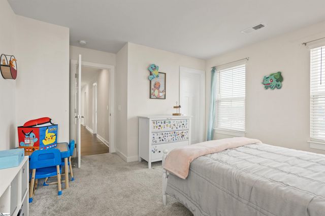 8 Blackfoot Road, Greenville, SC 29607