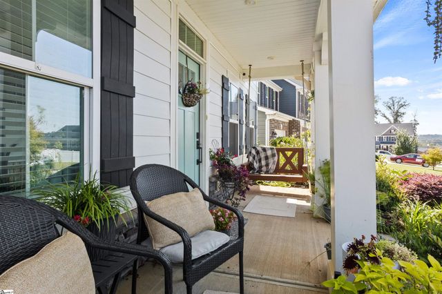 8 Blackfoot Road, Greenville, SC 29607