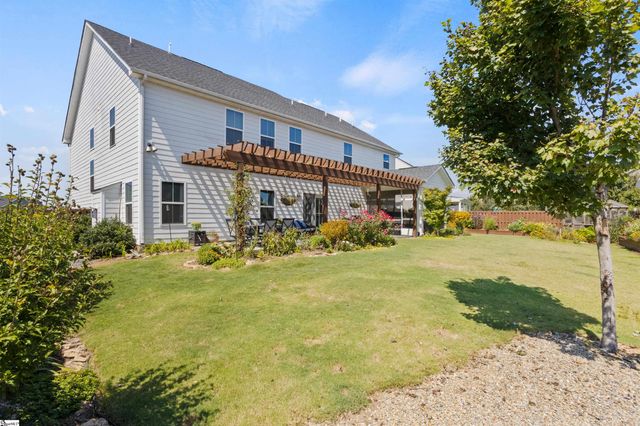 8 Blackfoot Road, Greenville, SC 29607